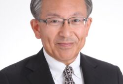 代表の吉田です！